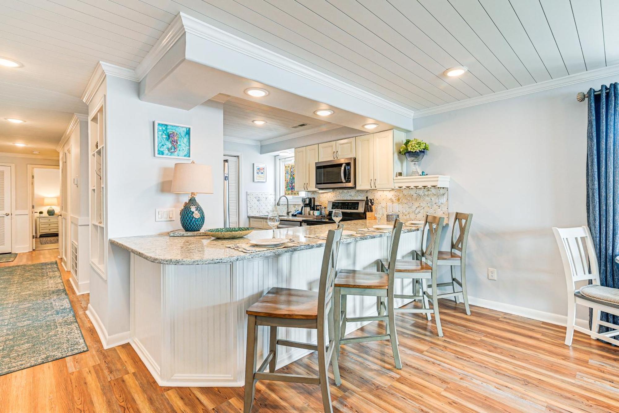 On-The-Beach Escape Oceanfront In Surfside! Myrtle Beach Buitenkant foto